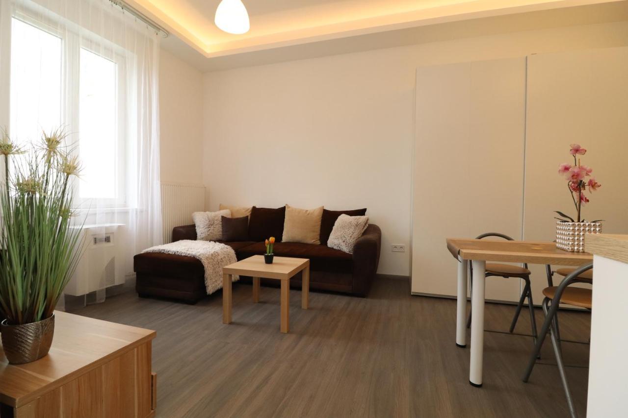 Warm & Welcoming Home Near Margaret Bridge Budapest Exterior foto
